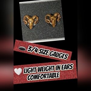 Gold Ram Skull 3/4 Gauges